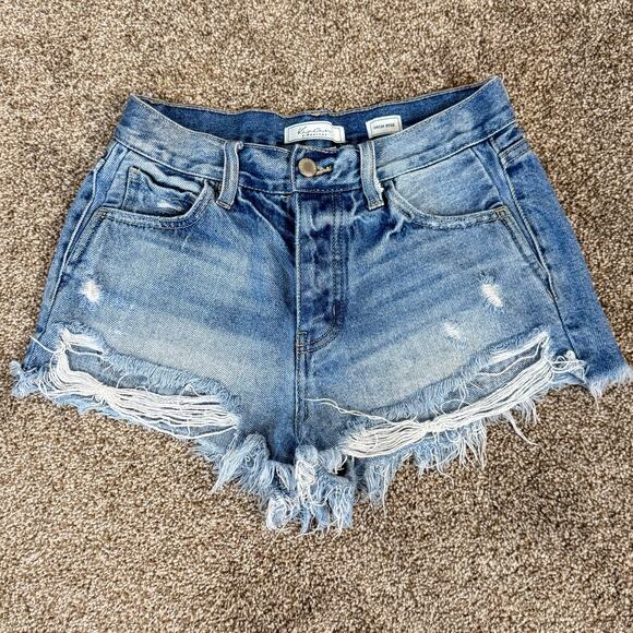 KanCan Womens Small 26" Waist Cut Off Micro Mini Raw Hem Thrashed Shorts Y2K - Picture 1 of 7
